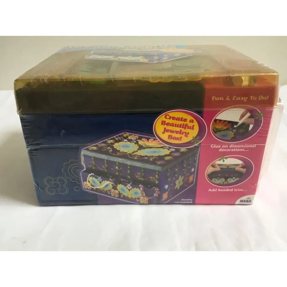 GO GIRLZ BEAD IT SEQUIN IT BOX, DREAMY NIGHTS JEWELRY BOX MEGA 2006